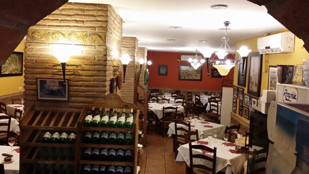 Hotel Meson El Numero Uno Antequera Kültér fotó