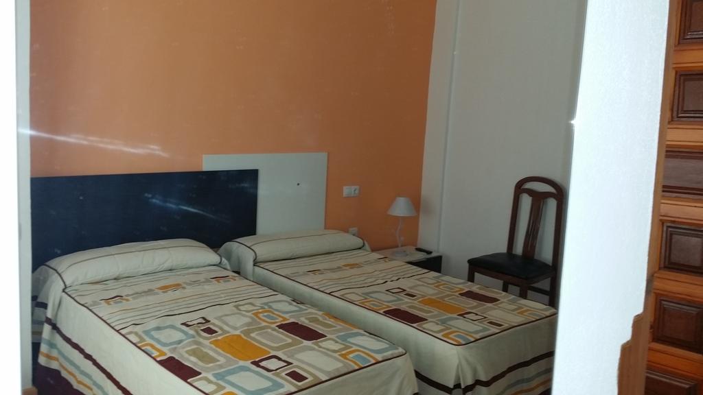 Hotel Meson El Numero Uno Antequera Kültér fotó