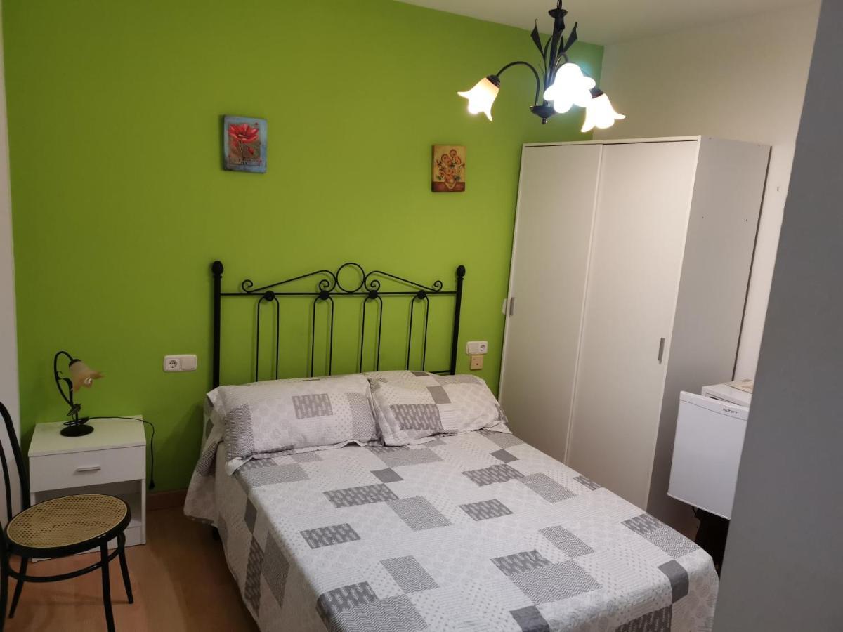 Hotel Meson El Numero Uno Antequera Kültér fotó