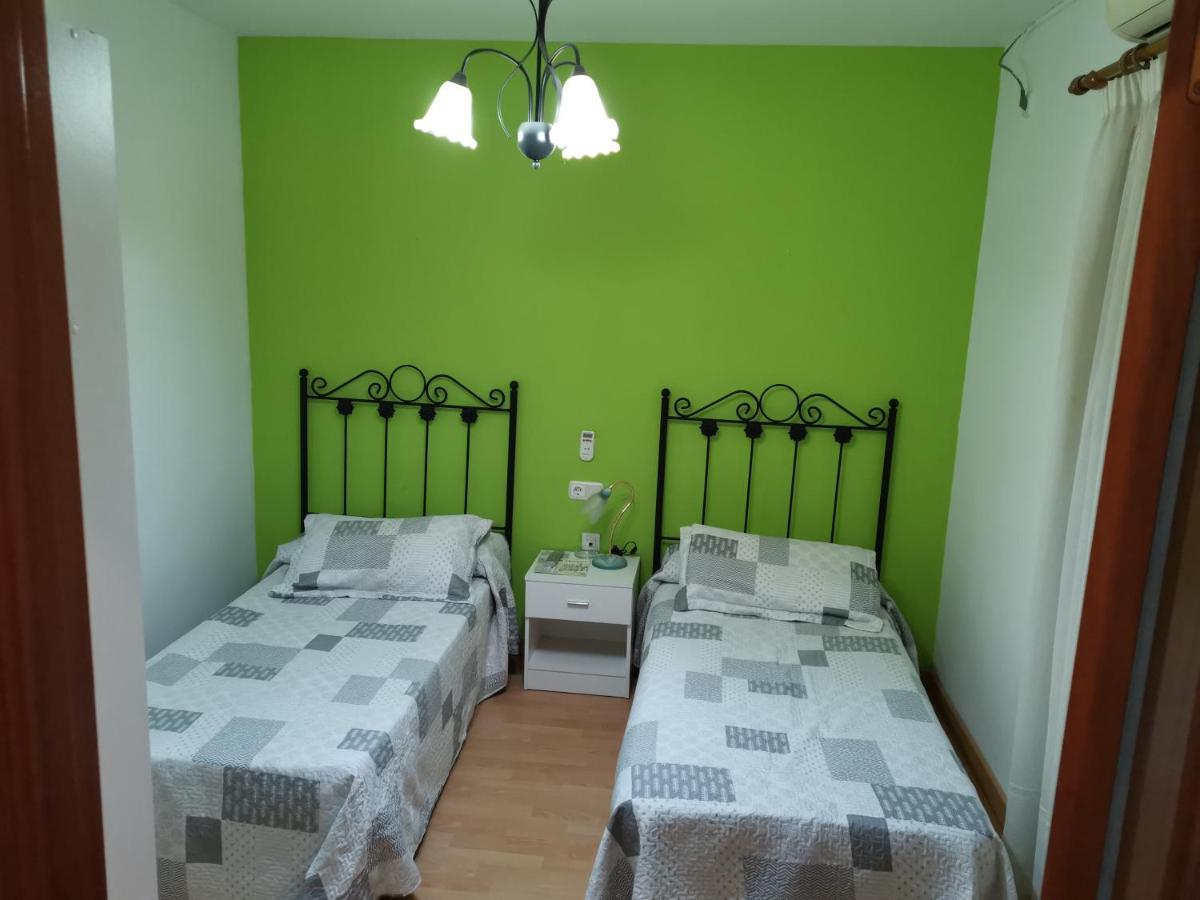 Hotel Meson El Numero Uno Antequera Kültér fotó