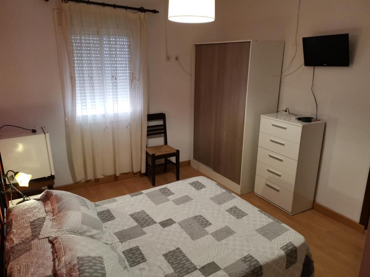 Hotel Meson El Numero Uno Antequera Kültér fotó